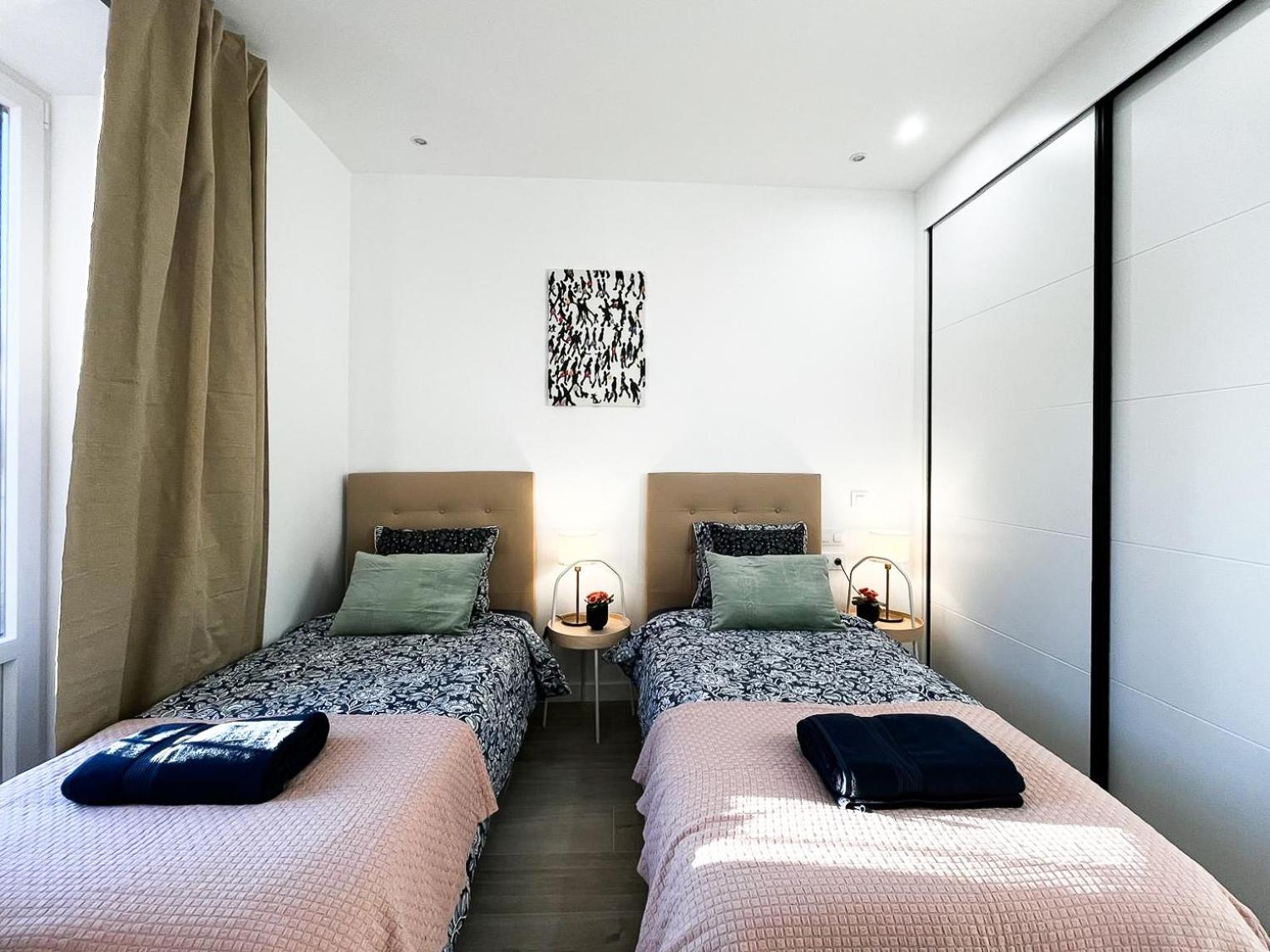 Madrid Private Rooms - Ferrer — Photos 2
